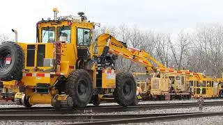 CPKC Track Gang Replacing Worn Out Rail on a Curve!