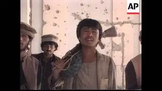 AFGHANISTAN: TALIBAN REBELS CLOSE IN ON KABUL