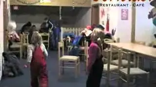Dorfstadl: Restaurant | Cafe  Viehofen  Kinderbetreuung & Spielraum