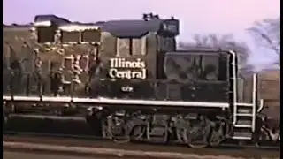Chicago Central/IC.  December 1996. UP and Conrail power. IC 2032. IC 8407 & other cool suff.