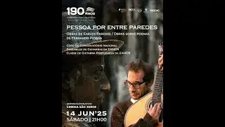 PESSOA POR ENTRE PAREDES