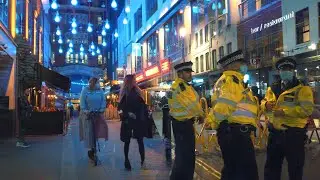 LONDON THURSDAY NIGHT &lsquo;FIRST 10PM CURFEW&rsquo; - West End Walk incl. Soho & Chinatown