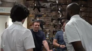 JiDion and Lofe Prank Gun shop....