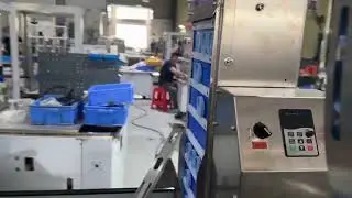 Turn on machine-Single-head Servo Gripping Capping Machine