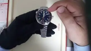 How to set the GMT in Omega Planet Ocean 