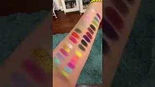 Indie Makeup: Blend Bunny Surge & PIMBY Paint Me Chrome | Swatches & Look