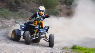 UNCONTROLLABLY SHREDDING - 2 Stroke YAMAHA BANSHEE 350 on the Trails!!