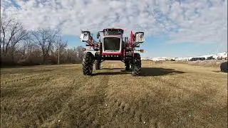 Apache Sprayers AS1050 Walk-Around