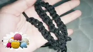DIY Continues to Learn Basic Knitting Techniques by Hand to Be Proficient in Black Cord Material