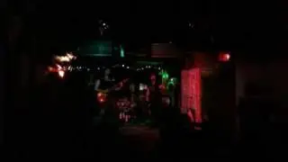 High Heels Lo-Fi - You Shook Me All Night Long (AC/DC cover)