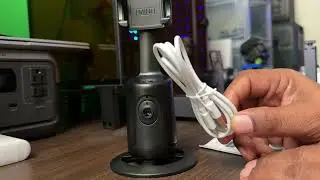 Auto Face Tracking Tripod