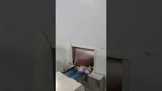 The automatic film wrapping machine packages dried flower bath bombs