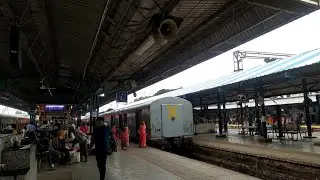 UJJAIN JUNCTION ANNOUNCEMENT ||  Morning Announcement At Ujjain junction