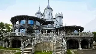 Mansions No One Wants to Buy for Any Price.