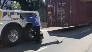 Remorquage Top Speed 24h Assistance Routiere Accident auto Remorquage Montr&eacute;al Laval Longueuil