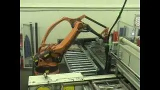 Beschickung einer Lackiermaschine mit Knickarmroboter von K&Auml;PPNER