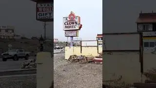 Clowning around at the Clown Motel and neighboring cemetery #travel #nevada #clowns