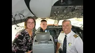 Taking a 787-8 from Frankfurt to Denver on my Dad’s United Airlines trip!!