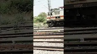 #train #railway #travel #viralvideo #railtrack #animatedcomedy #railwaycontent #comedycart
