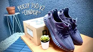 Yeezy Boost 350 V2 