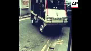 SYND 22-8-72 MINI FIREFIGHTING VEHICLE IN LONDON