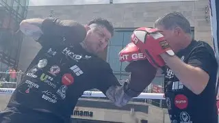 THE KING OF THE SCHEME! - JAY McFARLANE READY TO GET A BIG WIN HERE IN DUBLIN / PAD WORK AT WORKOUT