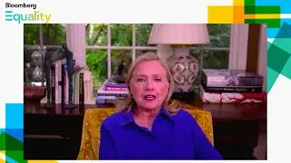 Clinton Says Rush to Replace Ginsburg Could End Obamacare