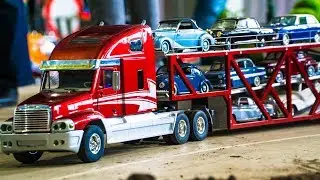 FANTASTIC RC CAR TRANSPORT TRUCK WITH OLDTIMER CARS IN ACTION!