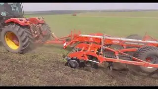 Evolar.md Tractor Buhler Versatile 425 4WD in lucru in rn. Falesti, sat. Marandeni.