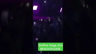 6ix9ine STAGE DIVE at the romanian festival