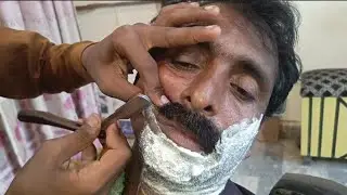 World Youngest Barber Old Man Very Hard Beard Shave🪒🪒 in Pakistan🇵🇰🇵🇰 #makeup #barber 