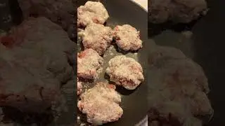 #cooking  #dinnercooking  #recipe  #dinnerideas #chickenrecipe  #food  #saliburysteaks  #foodtok