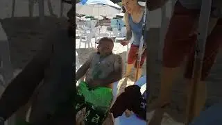 Fake lizard Prank #shorts #funny #memes #funnyvideos #dankmemes #tiktok #instagram