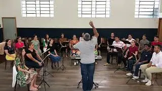 Hino 390 - Eis que vem o verdadeiro