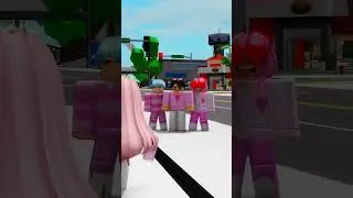 мой молочный коктейль приводит ребят из саджи на ферму😅🤭#robloxshorts #roblox