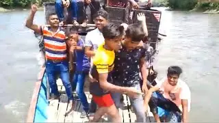 সাউন্ড সিস্টেমের বক্স নিয়ে নৌকা ভবন আজকের প্রোগ্রাম নৌকা ভবন mosarof 827tv mosarof 27tv