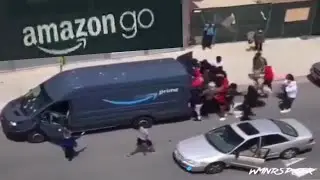 LOOTING Amazon in Seattle (Looting compilation) Looting Parody