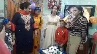 Basit birthday party