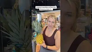 German grocery robot🇩🇪🤖 #germany #einkaufen #fruitcutting #germanengineering #pineapple #robotic