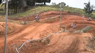ROMAN JELEN EM RANCHO JEITO CAIPIRA