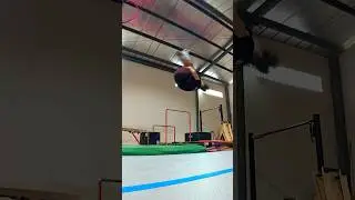 Frontflip #gohujanclass #gohujan #acrobatics #frontflip