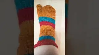 Coptic Stitch - Roman Egyptian Nalbinding. Reconstructing Historical Socks.
