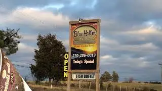 Blue Holler Cafe in Kentucky (German & American)