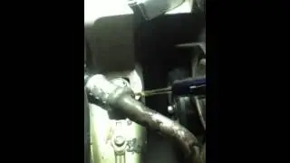 Устранена течь в системе кондиционирования с помощью JB Weld