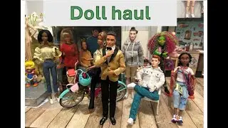 New dolls for the collection. Holiday Ken, Fearbook Venus, Stitch ILY doll. Doll room update.