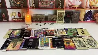 CAPRICORN   - THIS PERSON IS BASICALLY GOING CRAZY CAPRICORN  LOVE TAROT READING