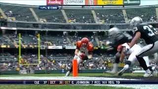Carson Palmer rush TD - Carson Palmer sprints towards the pylon and lunges into the