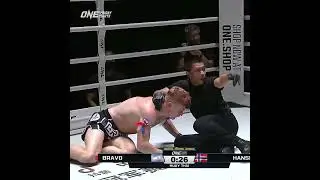 Ricardo Bravo STORMS Oliver Hansen for the knockout win in Round 3! 😳