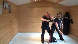 Abaniko Tres Puntas Espada Largo Corto