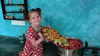 Tomato ketchup with zucchini, cloves and cinnamon. Кетчуп томатный с кабачком, гвоздикой и корицей.